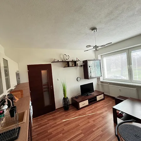 2 Izbovy - Blizko Centra Мартин