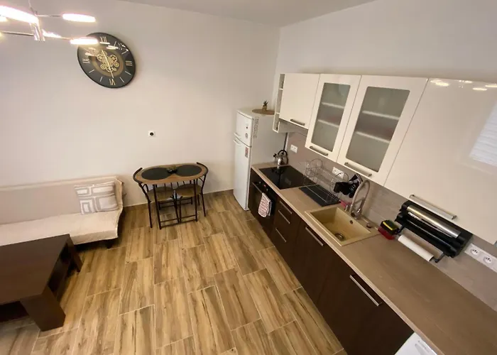 2 Izbovy - Blizko Centra Martin